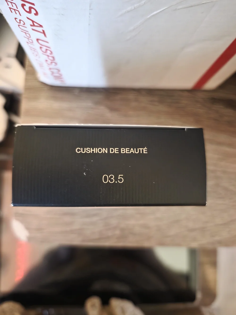 GUCCI Cushion de Beauté Compact - Pink & Gold